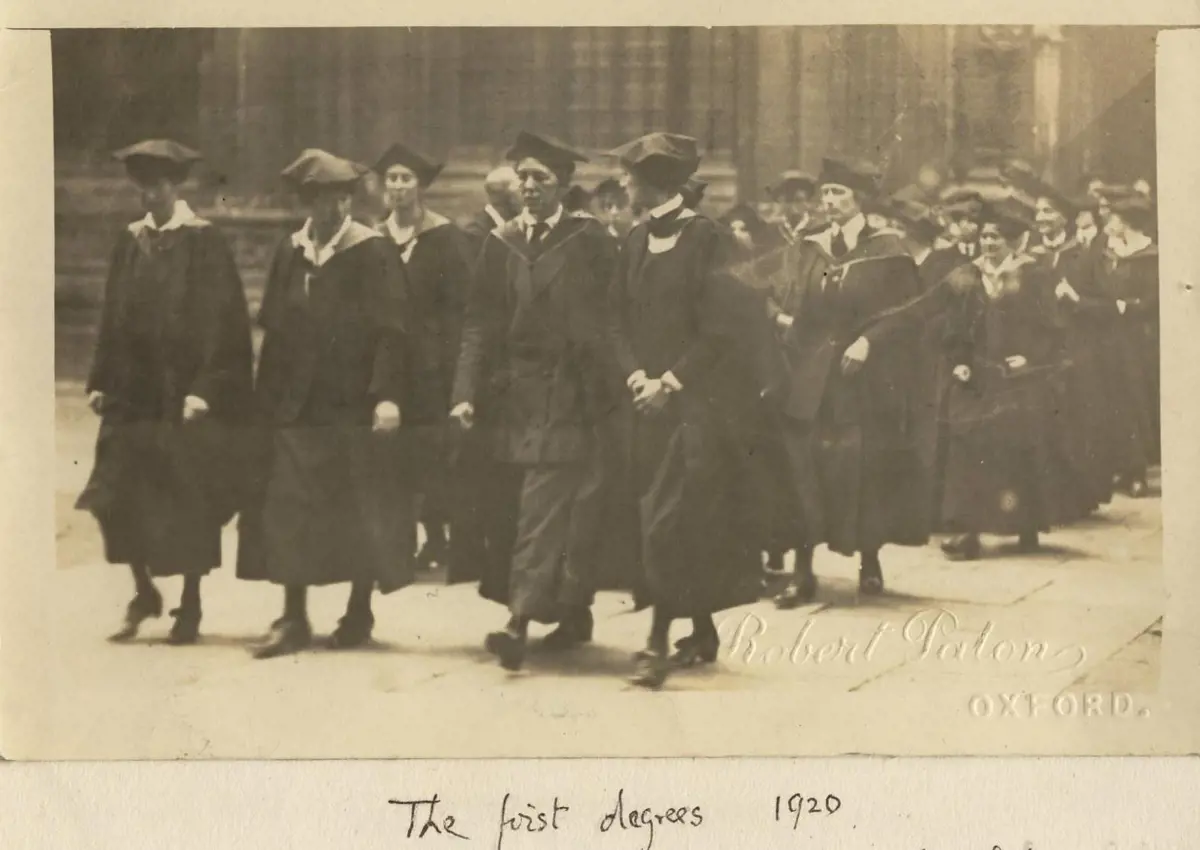Old black and white image showing Degree Students 1920 Oxford. 